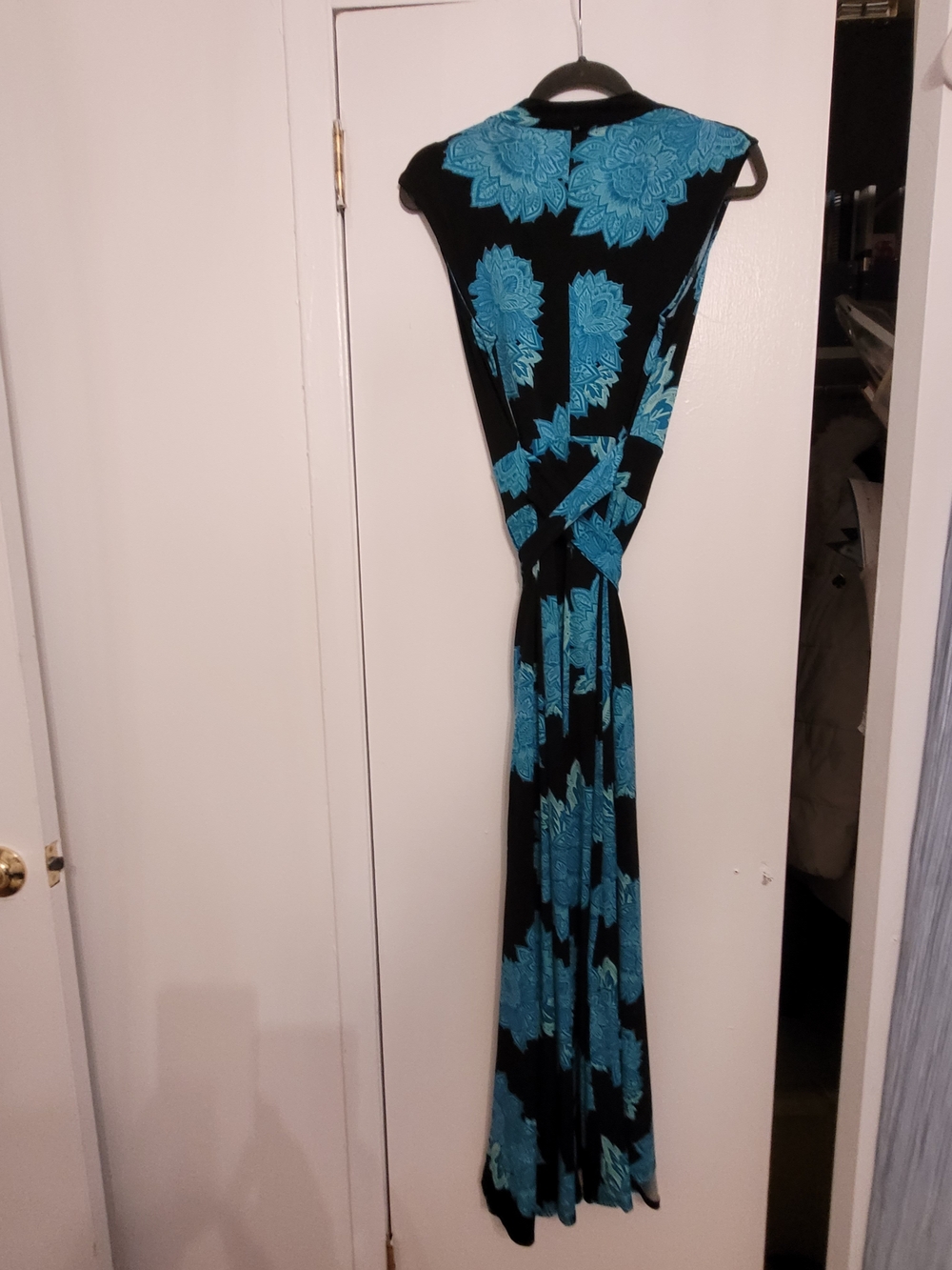 New York & Company Black Maxi Dress with Teal Floral Print - Picture 6 of 8